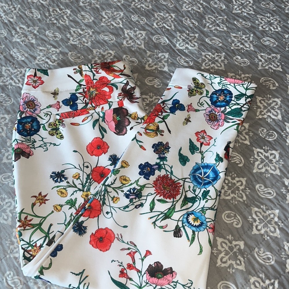 Kelly by Clinton Kelly Printed Ponte Crop Pants White Floral Size PS
